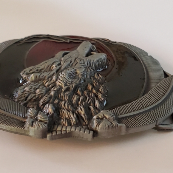 New Native Howling Wolf Feather Wolves Belt buckle - Picture 2 of 7
